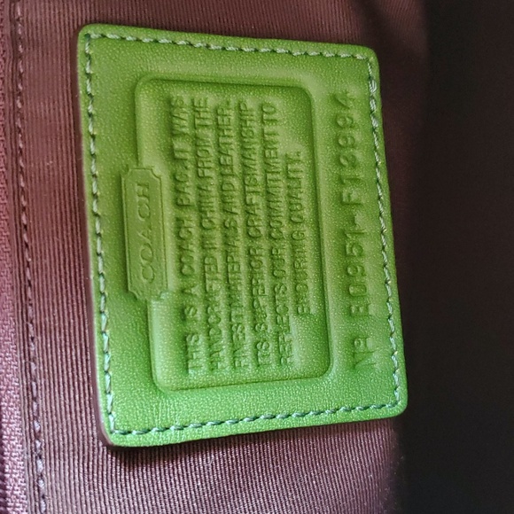 Coach Weekender Bag - Picture 10 of 12